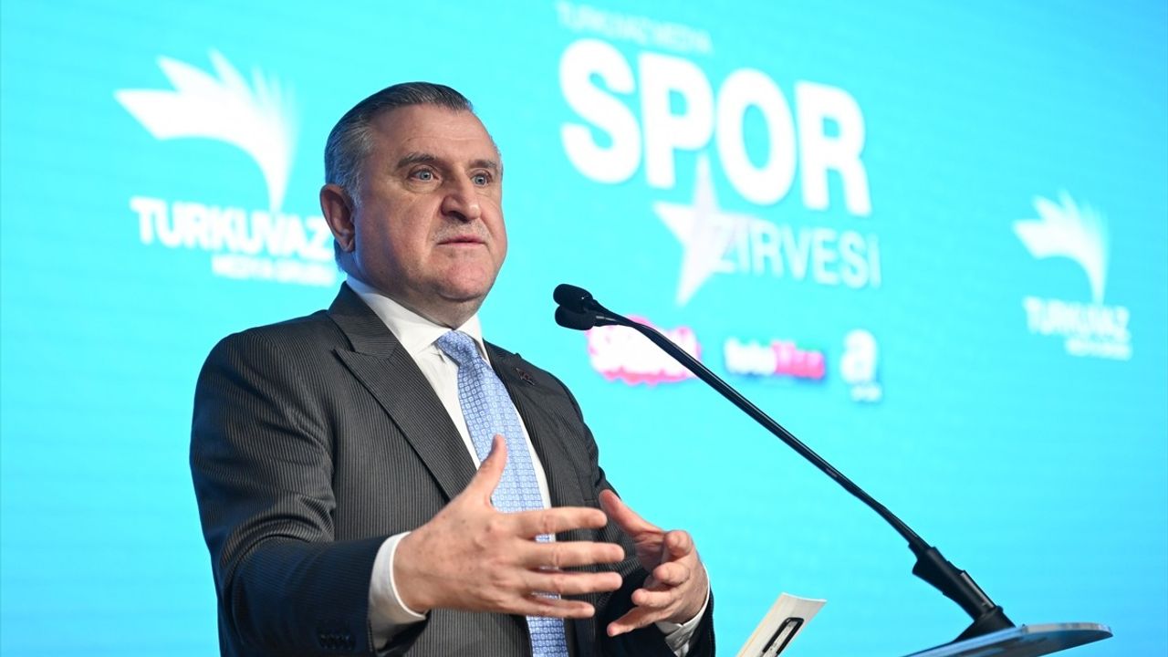 Bakan Osman Aşkın Bak, Turkuvaz Medya Spor Zirvesi'nde Konuştu