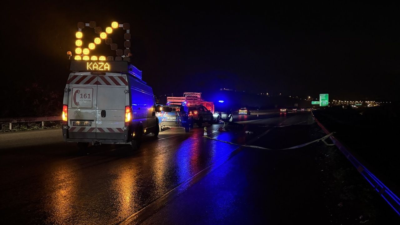 Bursa'da Tırın Çarptığı Kişi Hayatını Kaybetti