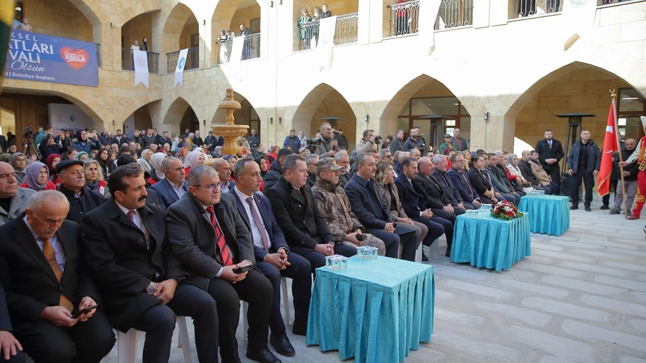 Çorum'da Geleneksel El Sanatları Festivali Başladı