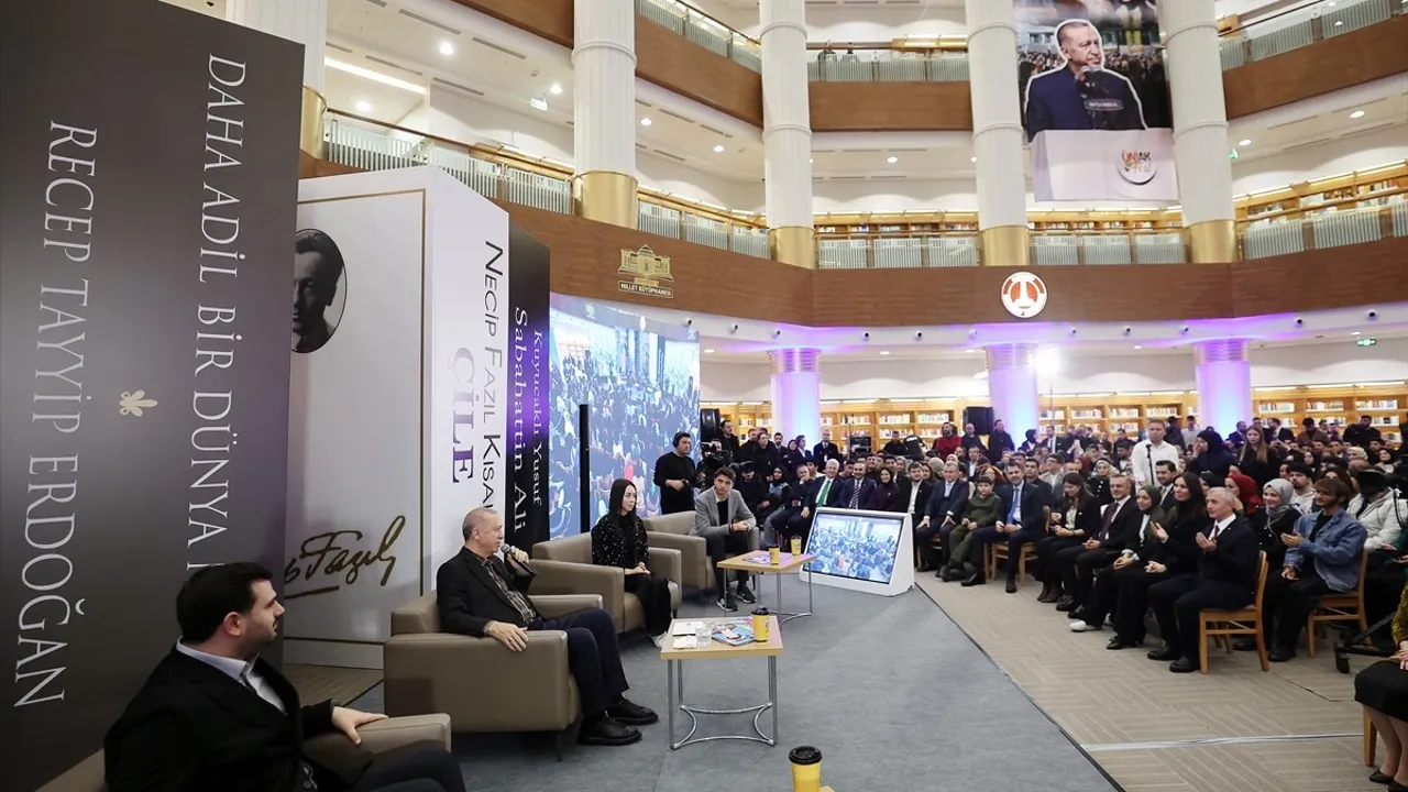 Cumhurbaşkanı Erdoğan Gaziantep'te Gençlerle Buluştu