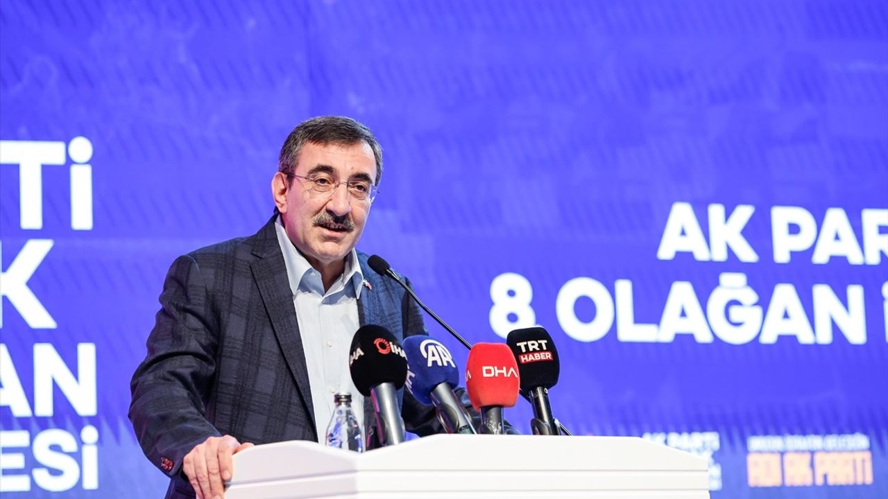 Cumhurbaşkanı Yardımcısı Yılmaz'dan Mamak Kongresi'nde Kritik Açıklamalar