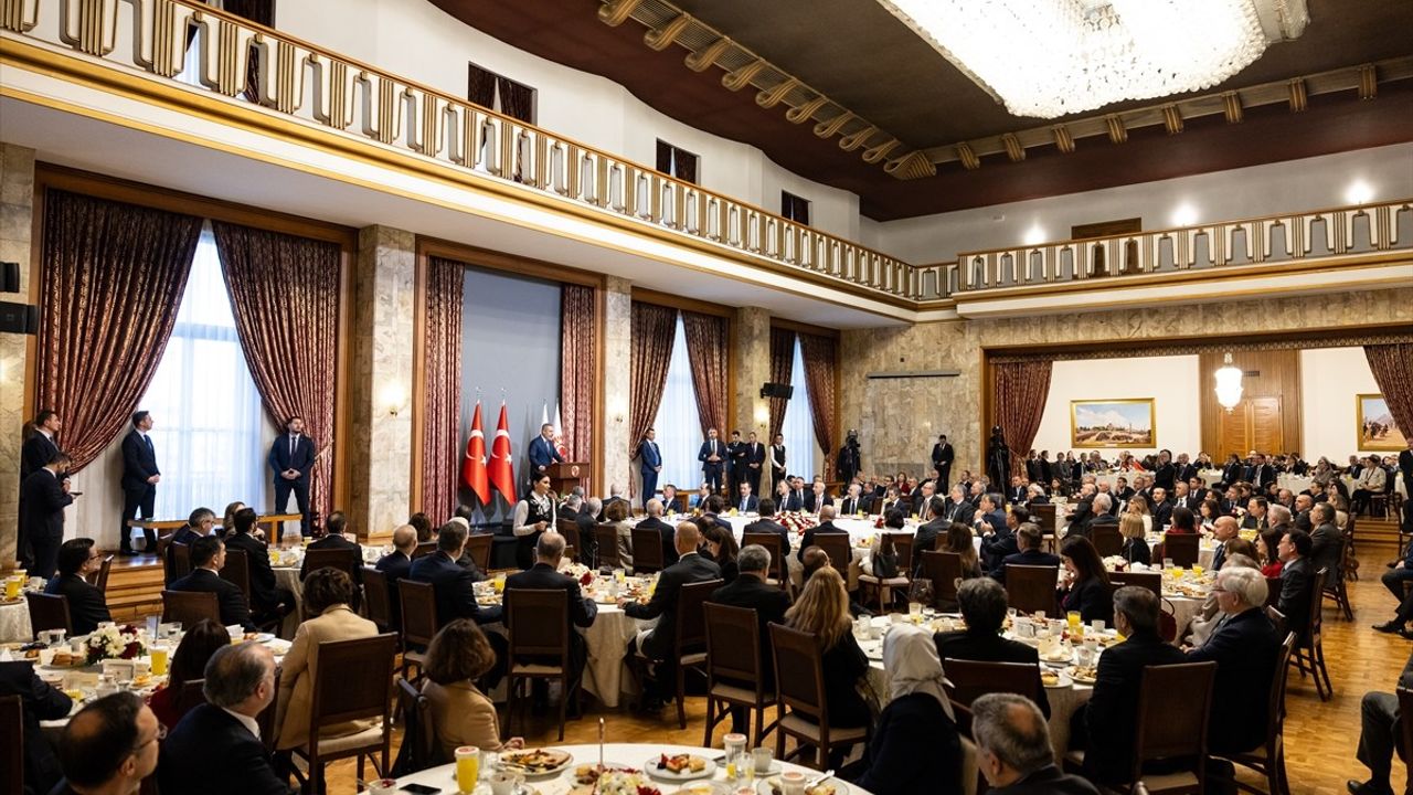 Dışişleri Bakanı Fidan, Büyükelçiler Konferansı'nda Önemli Mesajlar Verdi