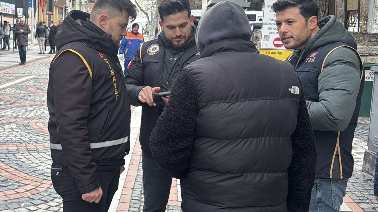 Edirne'de Yılbaşı Öncesi Huzur Uygulaması Gerçekleştirildi