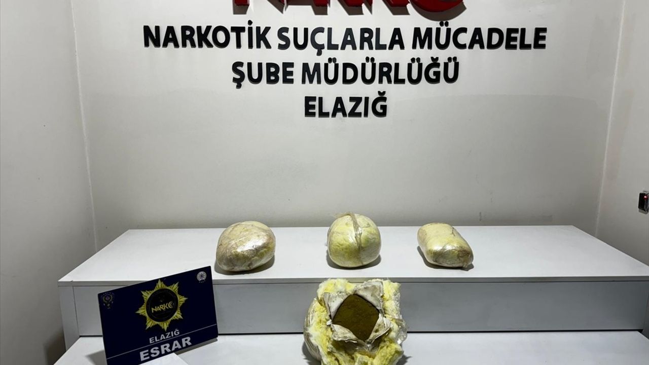 Elazığ'da 7 Kilo 882 Gram Esrar Ele Geçirildi: Zanlı Tutuklandı