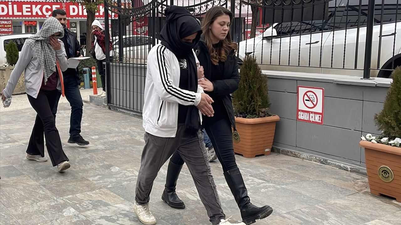 Eskişehir'de 78 Yıl 9 Ay Hapis Cezası Olan Hamile Kadın Tutuklandı