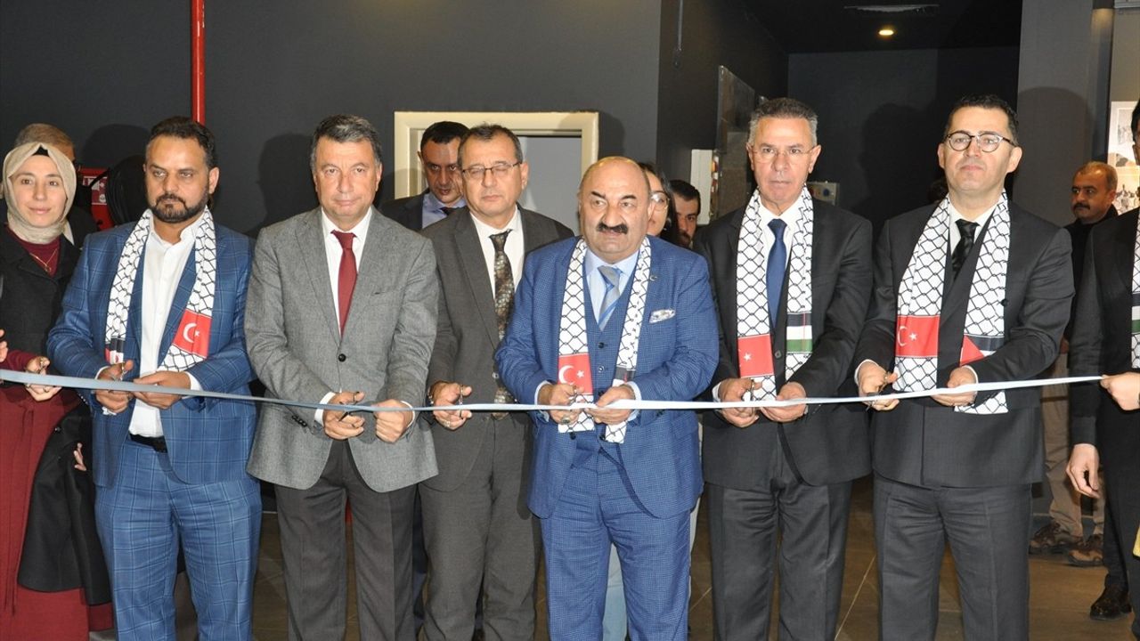 Eskişehir'de 'Filistin'in Kayıp Nesli: Sessiz Çığlıklar' Fotoğraf Sergisi Açıldı