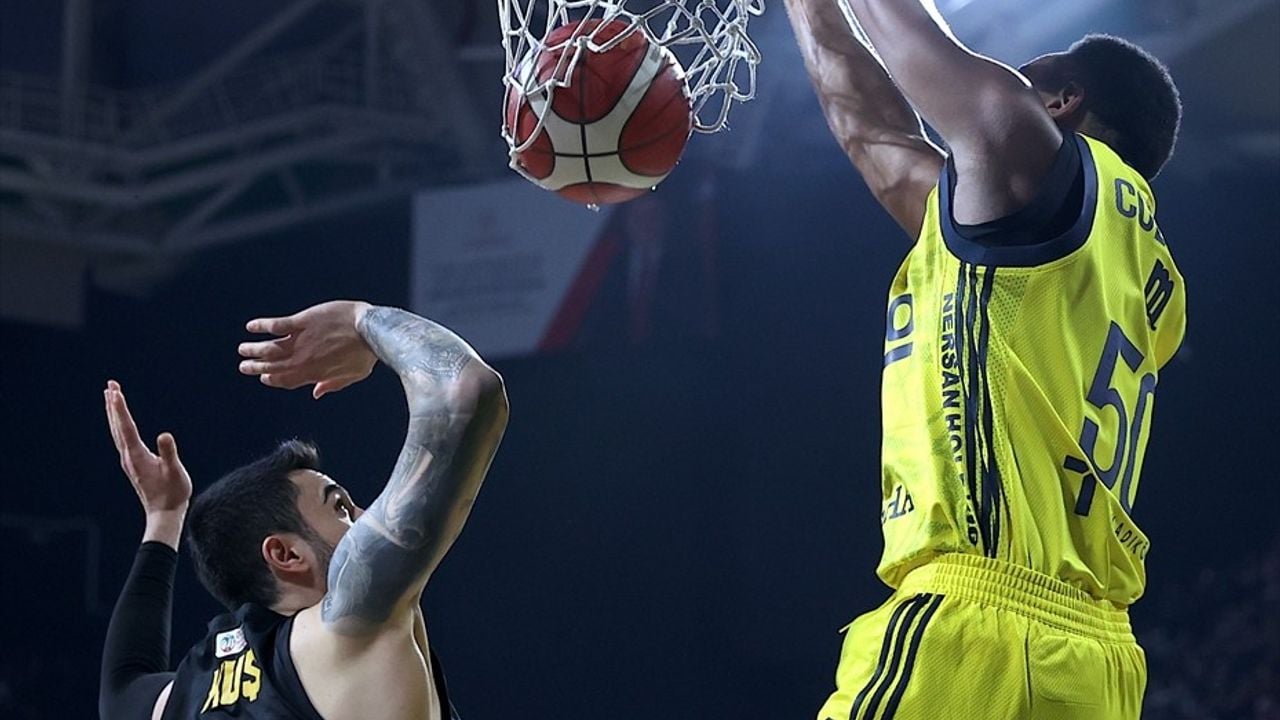 Fenerbahçe Beko, Mersin Spor'u Deplasmanda 98-69 Yendi