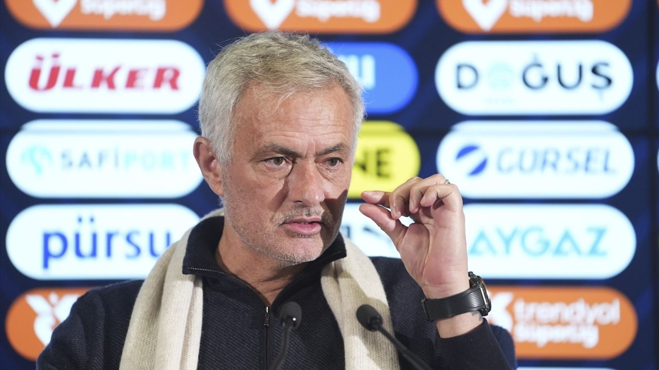 Fenerbahçe-RAMS Başakşehir Maçının Ardından: Mourinho'nun Değerlendirmeleri