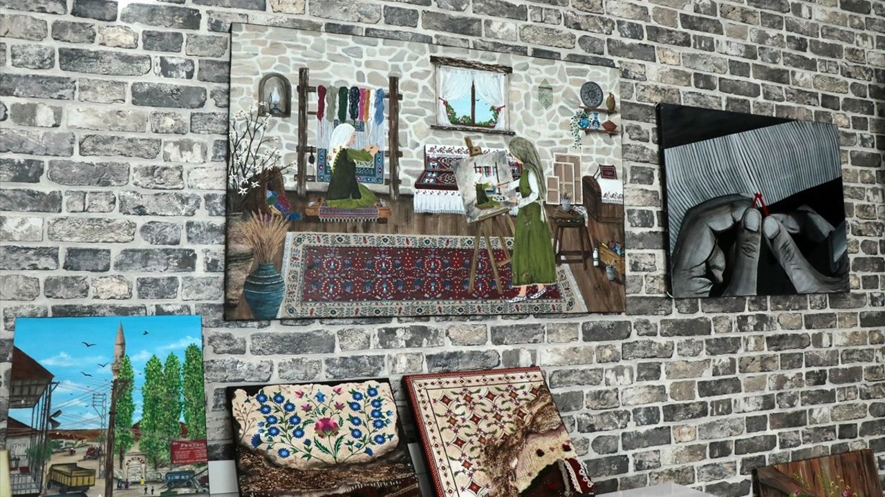 Fransa'dan Kayseri'ye: Feray Koç Hançer'in Resim ve Dokuma Sanatı