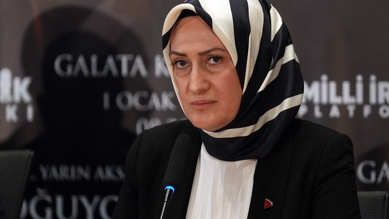 Galata Köprüsü'nde Filistin İçin Ortak Eylem Çağrısı