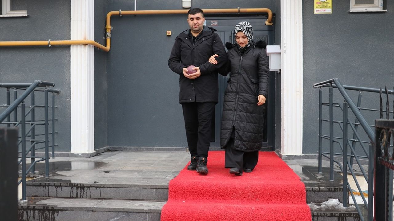 Görme Yetisini Kaybeden Gazi Bayram Erden, Gülle Atmada Şampiyonluk Peşinde