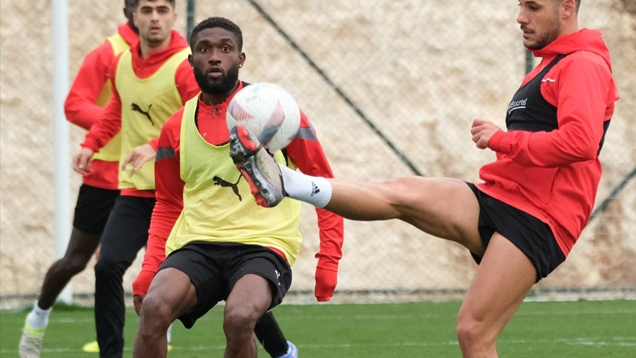 Hatayspor, Adana Demirspor Maçına Hazırlıklarını Sürdürüyor