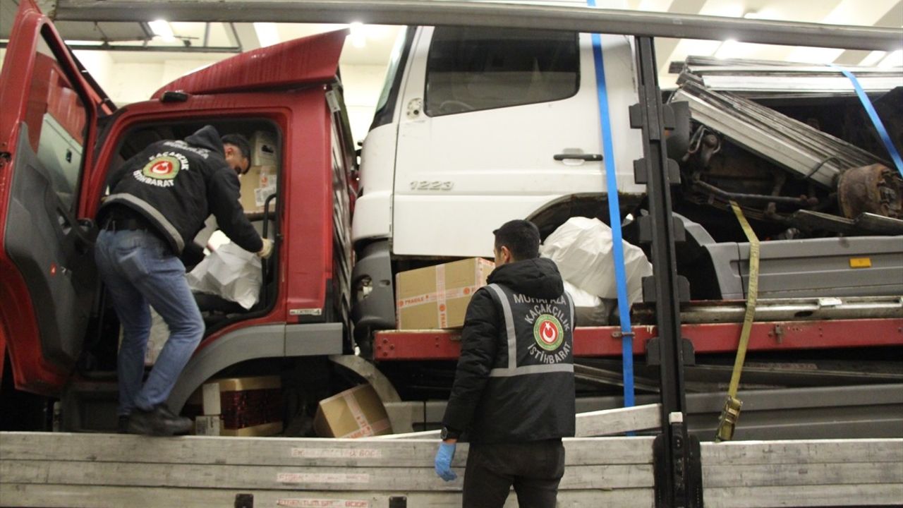 Kapıkule'de 16 Bin 500 Kaçak Elektronik Sigara Ele Geçirildi