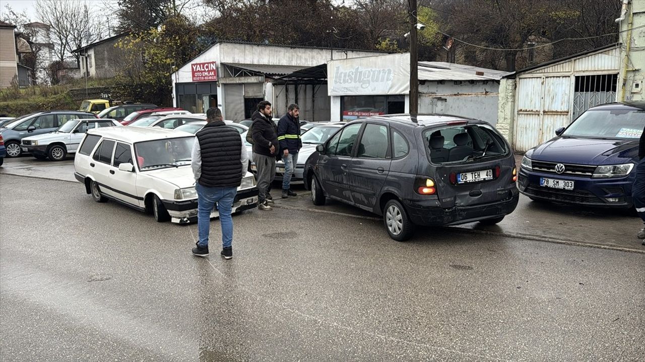 Karabük'te Dur İhtarına Uymayan Ehliyetsiz Sürücü Yakalandı