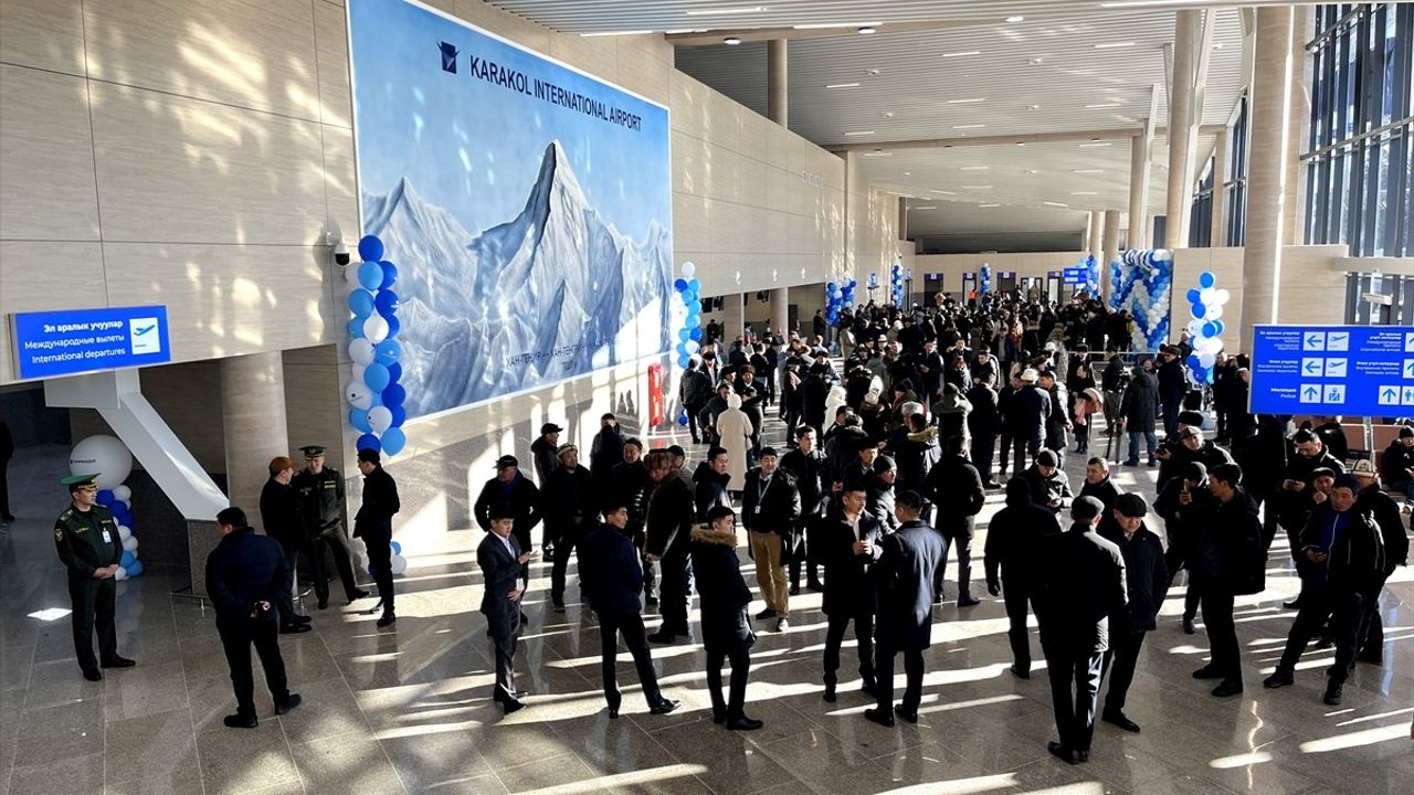 Karakol Uluslararası Havalimanı, Tanrı Dağı İlhamıyla Yenilendi