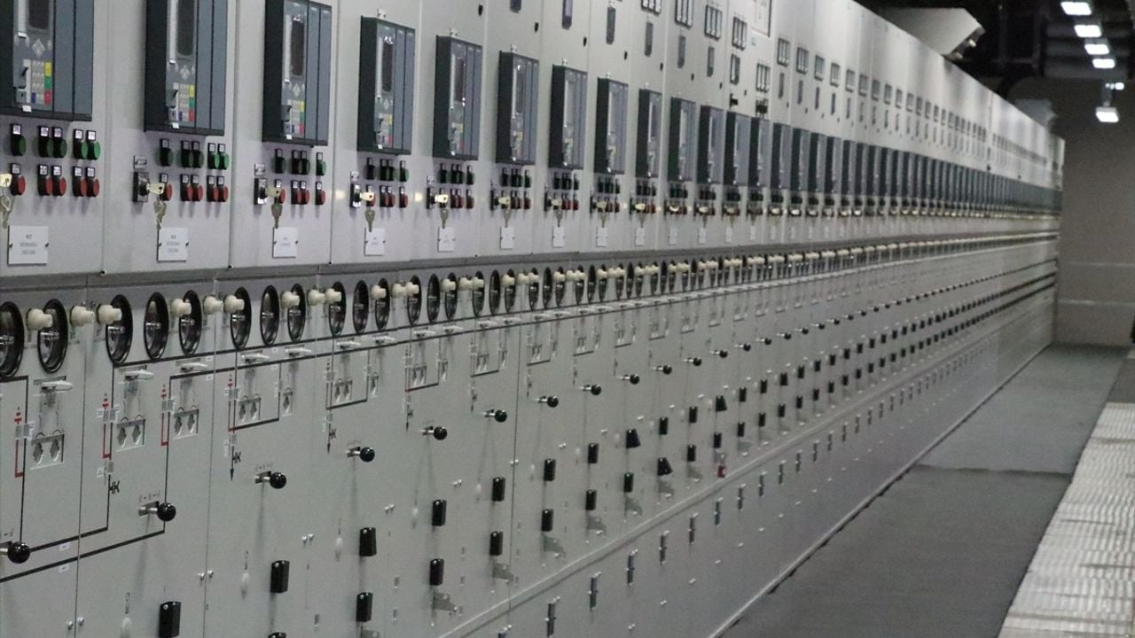 KARDEMİR 'Kuvvet Santrali 3.3kV Ana Enerji Dağıtım Merkezi'ni Açtı