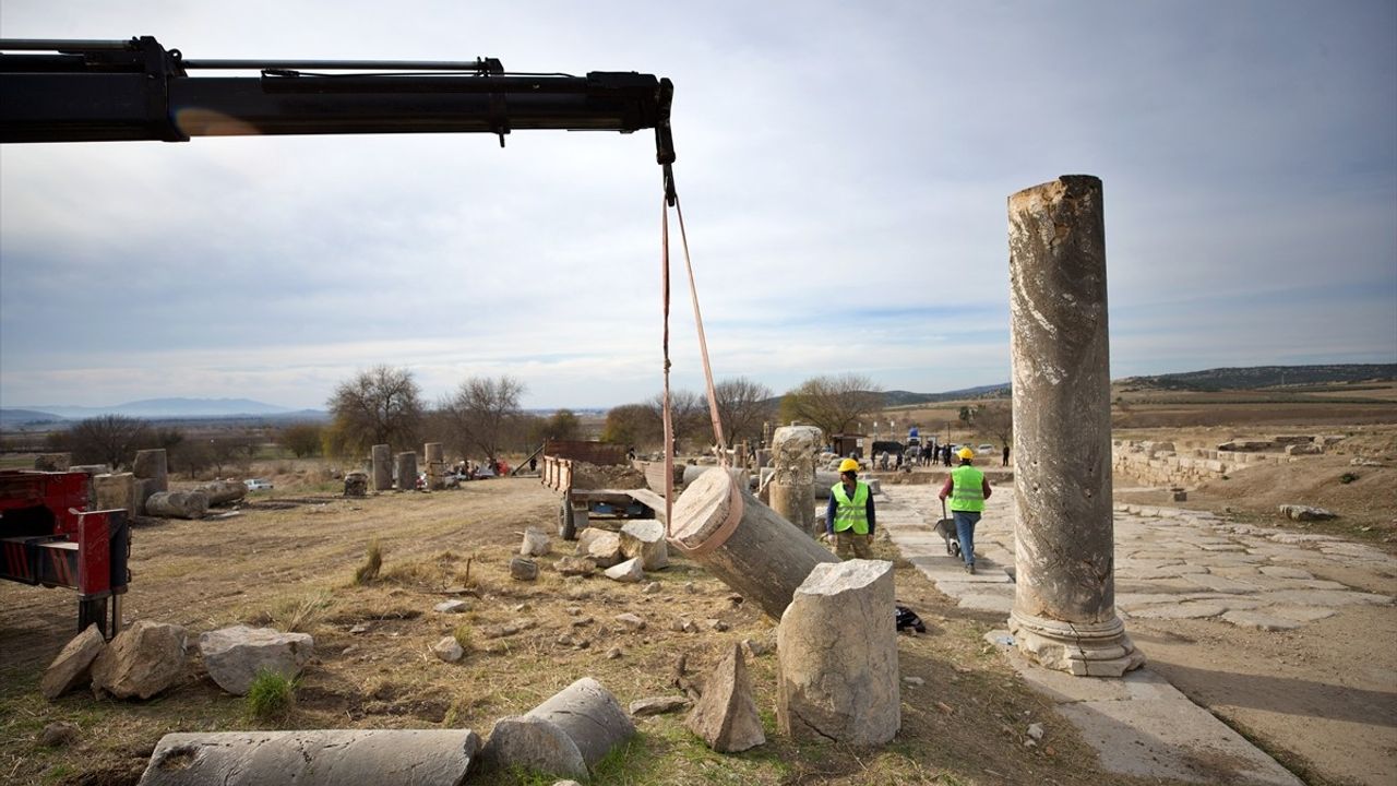 Kastabala Antik Kenti'nde Restorasyon Çalışmaları Başlatıldı