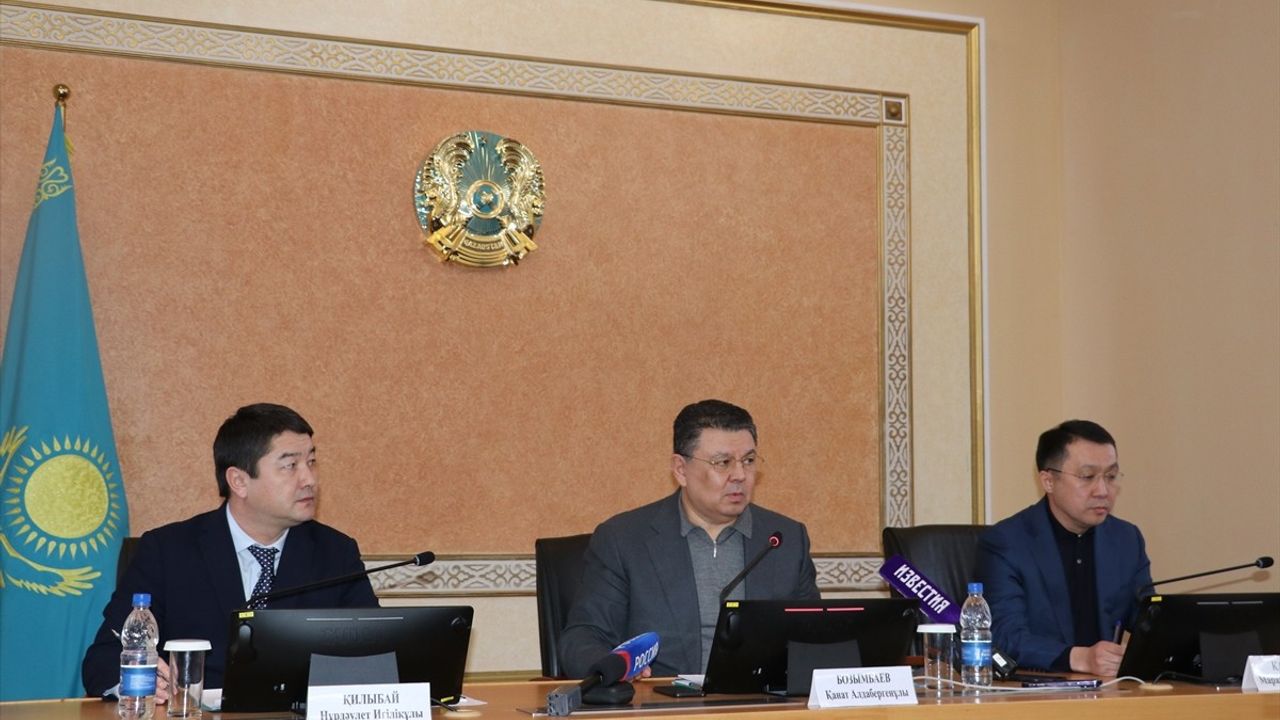 Kazakistan, Aktau'da Düşen Uçak Kazasıyla İlgili Kronolojiyi Paylaştı
