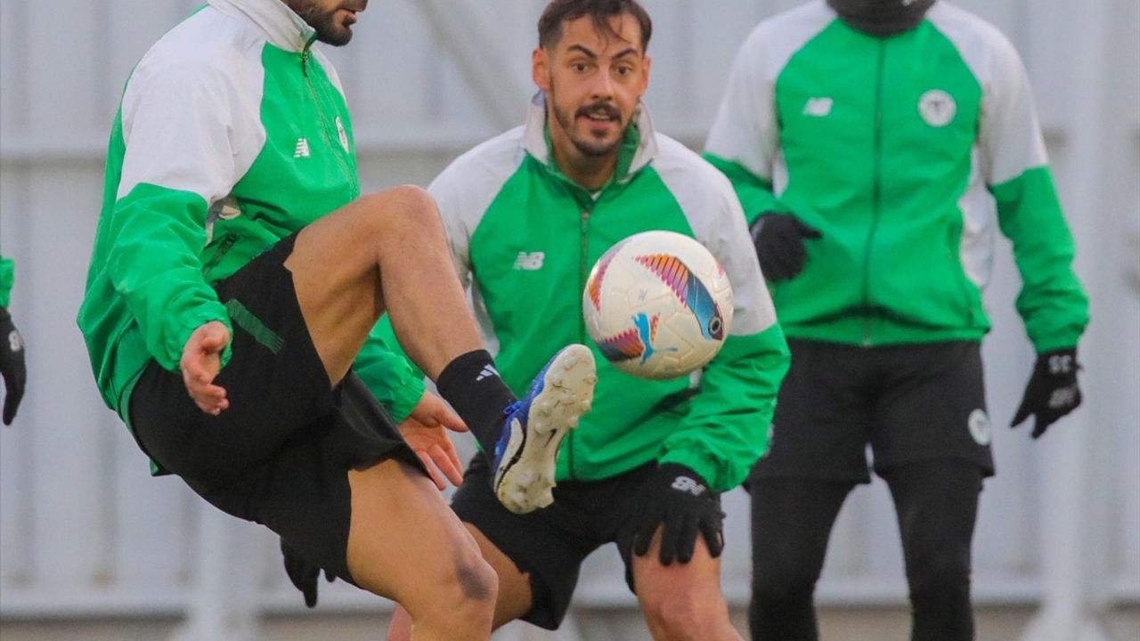 Konyaspor, Antalyaspor Maçına Hazırlıklarını Tamamladı