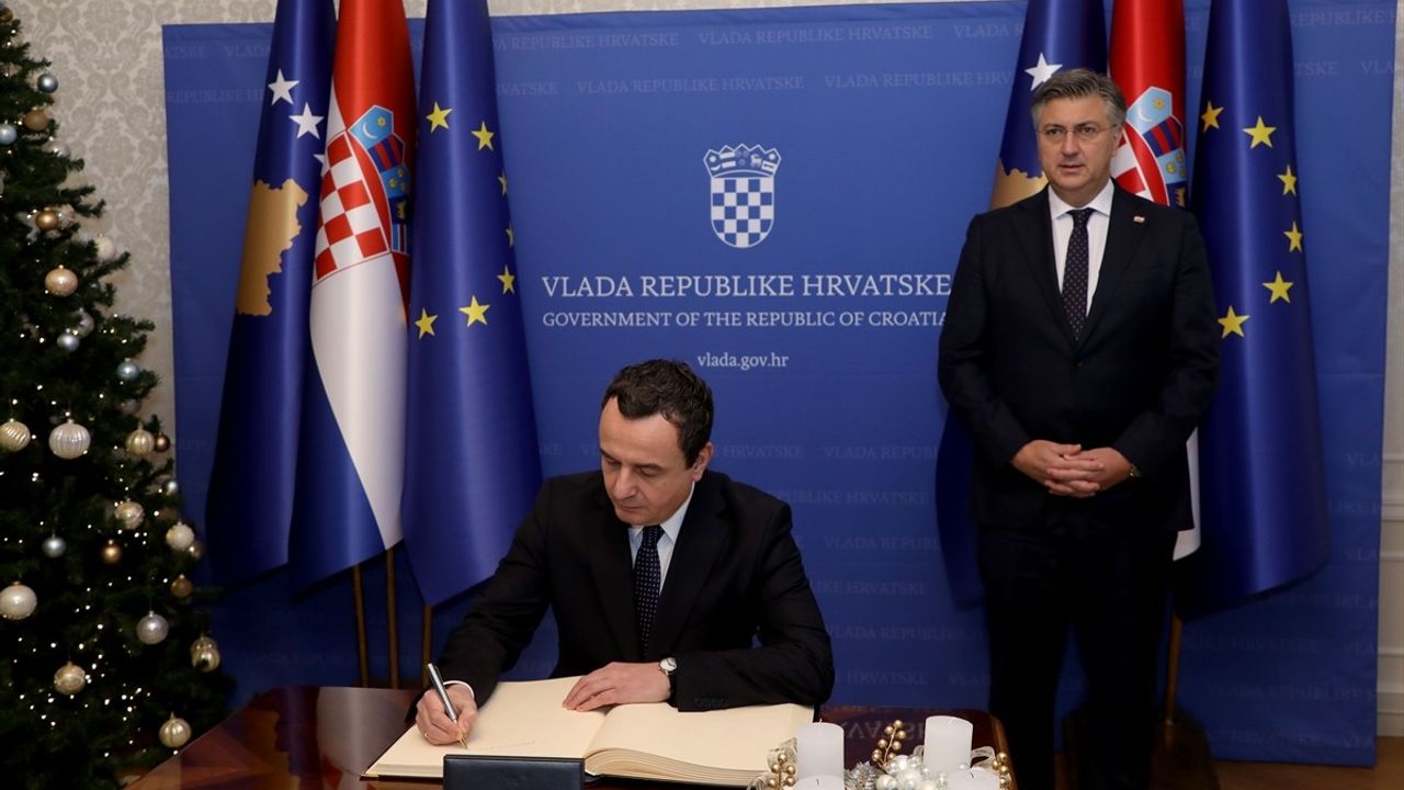 Kosova, Brüksel'den Sırbistan Üzerine Baskı Yapmasını Talep Ediyor