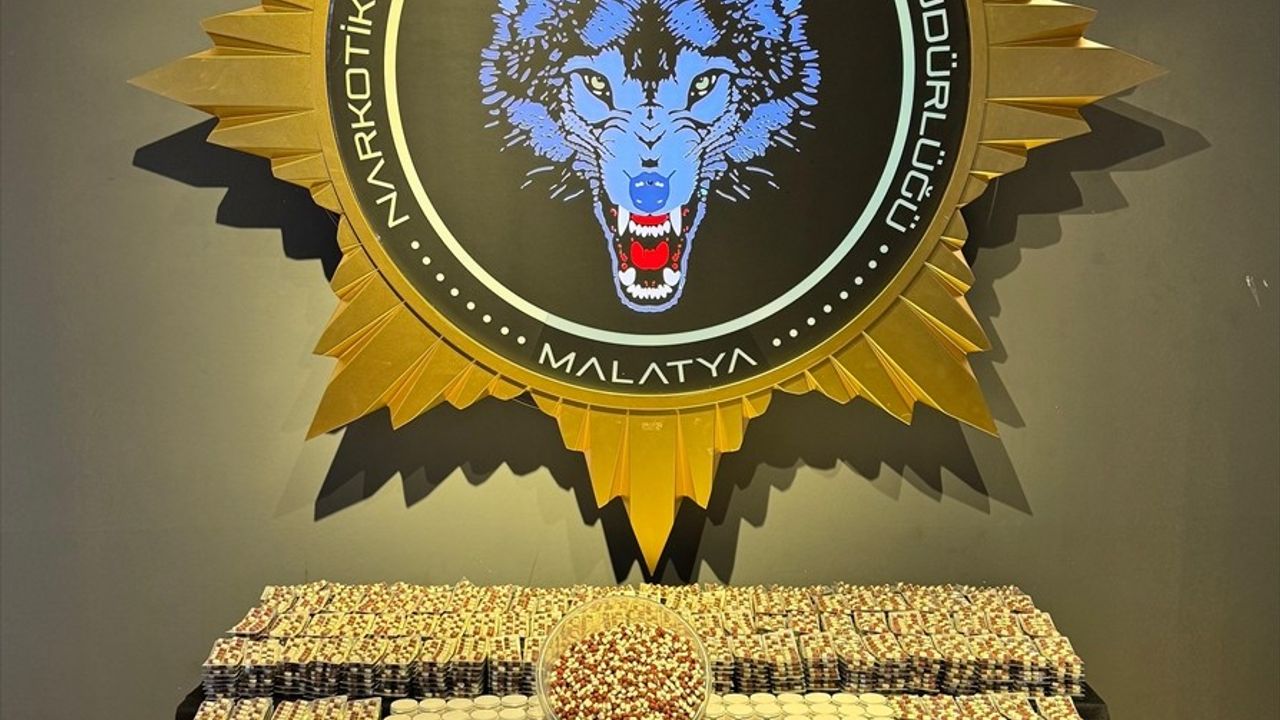 Malatya'da Uyuşturucu Operasyonunda 10 Şüpheli Tutuklandı