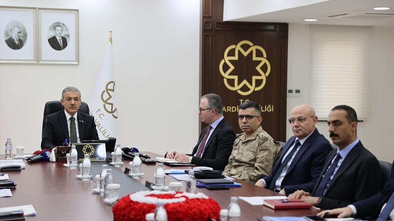 Mardin'de Yeni Yıl İçin Güvenlik Tedbirleri Toplantısı Düzenlendi
