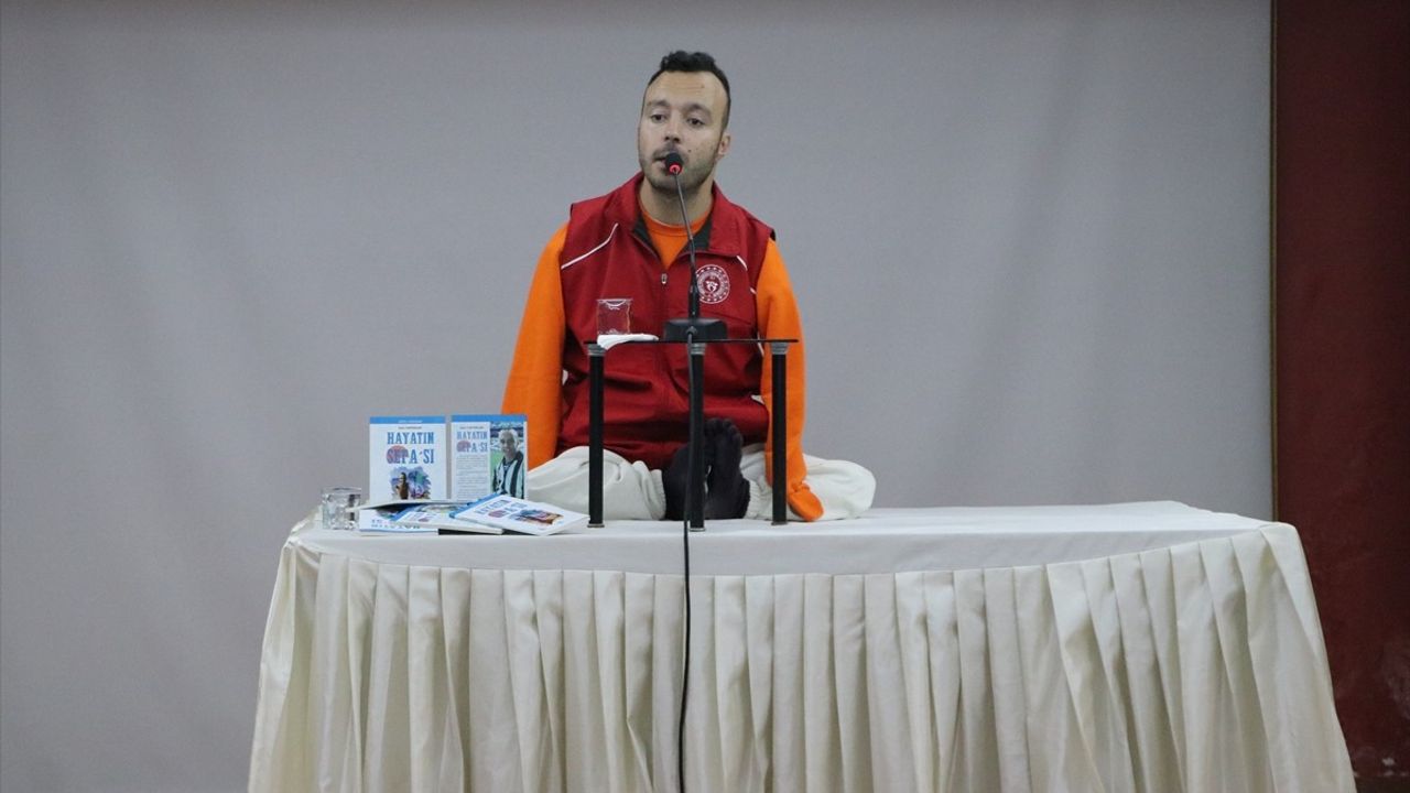 Milli Yüzücü Sefa Yurtkölesi, Başarı Hikayesini Öğrencilerle Paylaştı