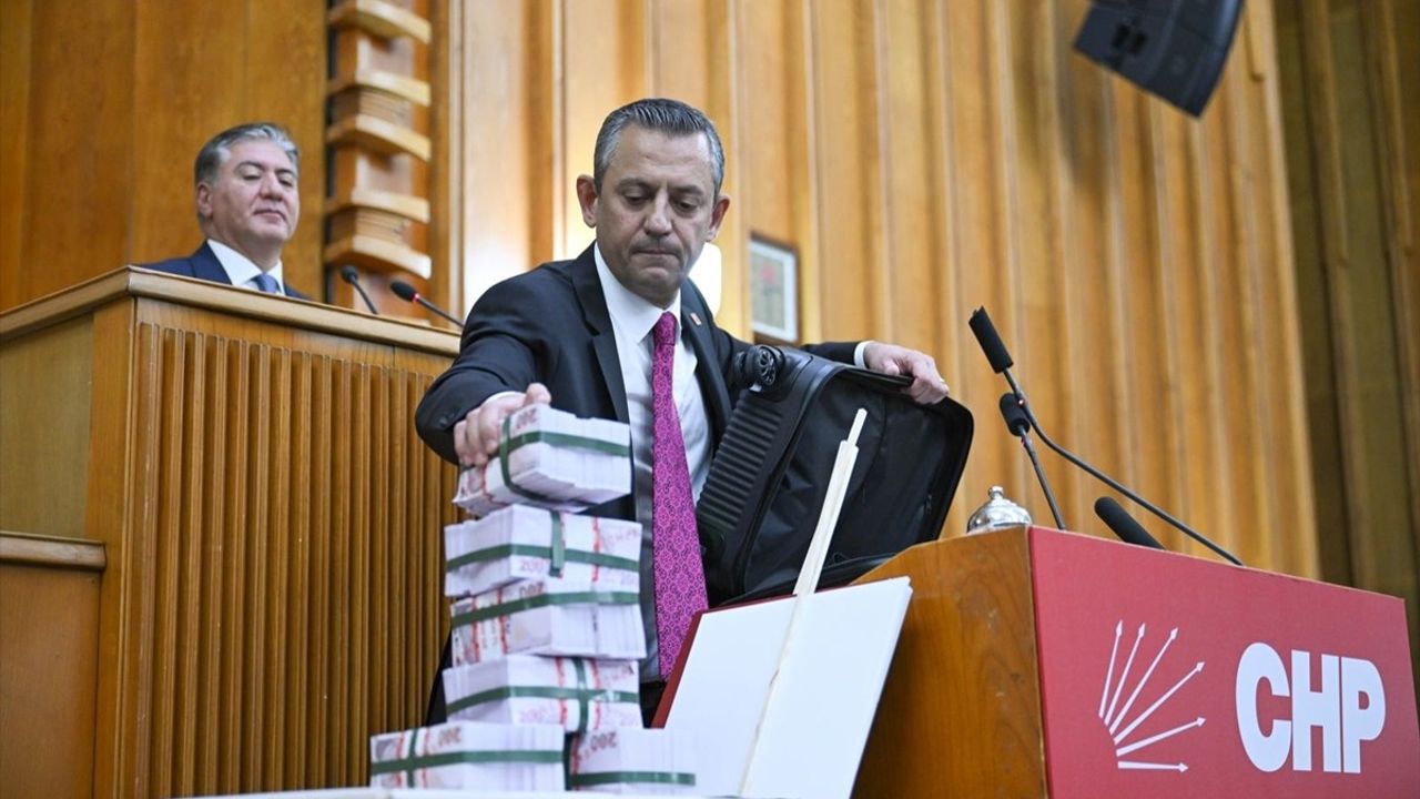 Özgür Özel: Engelliler Bakanlığı İlk Gün Hayata Geçecek