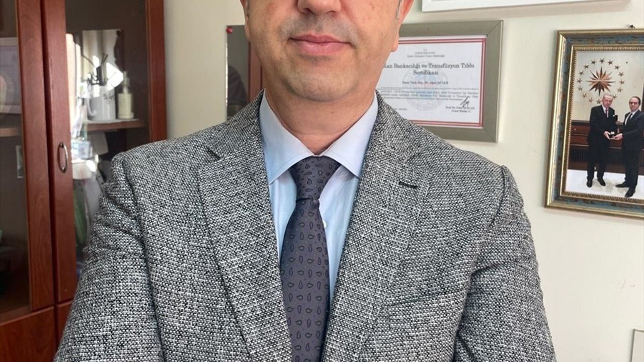 Prof. Dr. Alper Şener Zatürre Aşısının Önemi Üzerine Açıklamalarda Bulundu