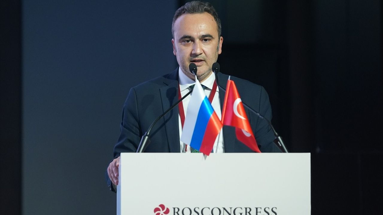 Rusya'nın İş ve Yatırım Potansiyeli Türkiye'de Tanıtıldı