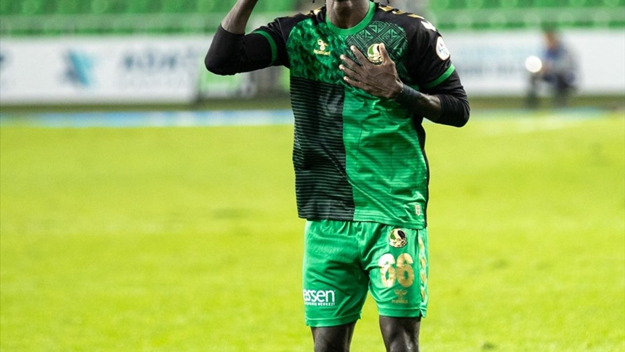 Sakaryaspor, Boluspor'u 2-1 Yenerek 14. Haftada Galip Geldi