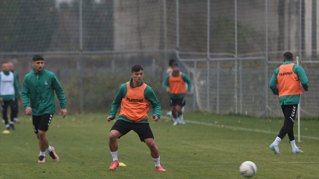 Sakaryaspor, Pendikspor Maçına Hazırlanıyor