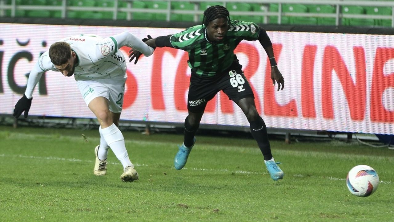 Sakaryaspor, Trendyol 1. Lig'de Alagöz Holding Iğdır FK'yi 2-1 Mağlup Etti