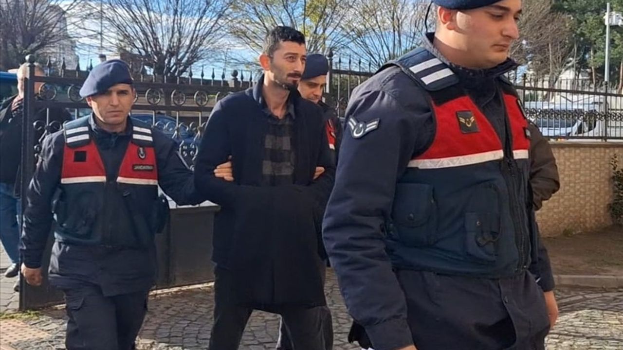 Samsun'da Eski Eşine Otomobille Çarpan Şüpheli Gözaltına Alındı