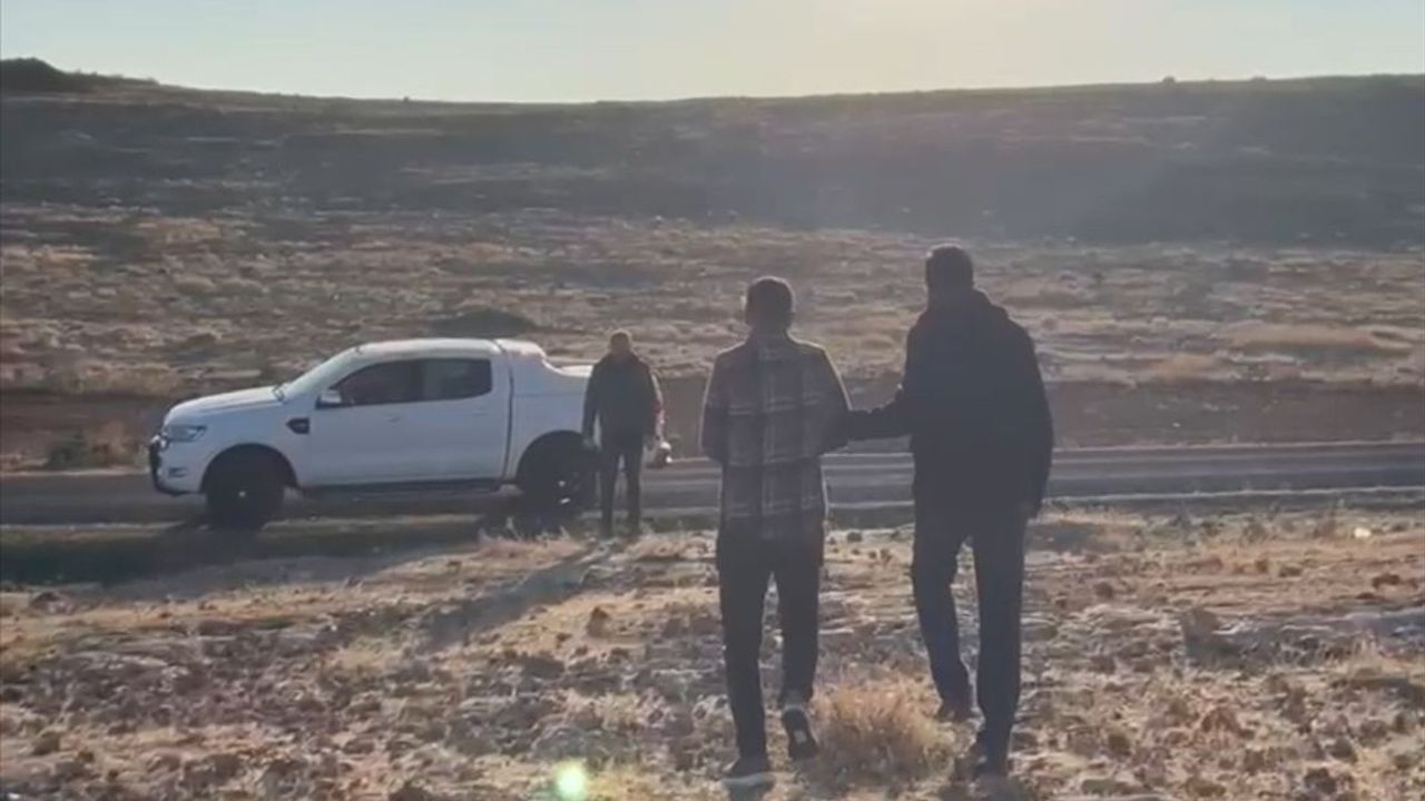 Şanlıurfa'da Bir Terörist Güvenlik Güçlerine Teslim Oldu