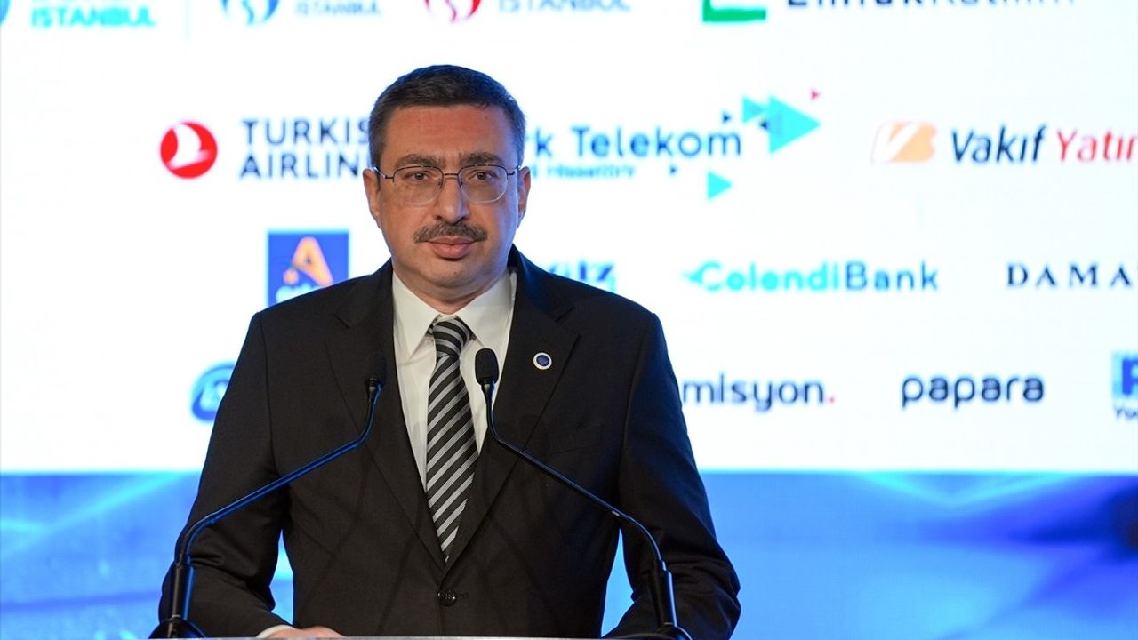 SPK Başkanı Gönül, Finansın Geleceği Zirvesi'nde Yatırımcı Sayılarını Açıkladı