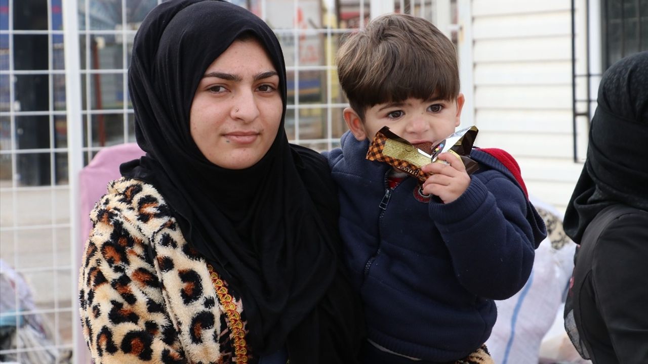 Suriyelilerin Türkiye'ye Sığınmasından Sonra Ülkelerine Dönüş Süreci Devam Ediyor