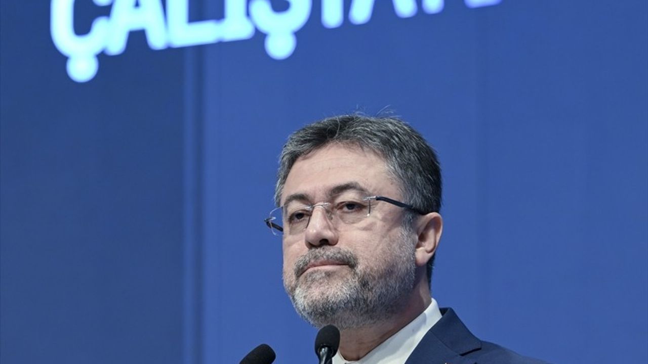 Tarım ve Orman Bakanı Yumaklı, Belgrad Ormanı'nın Yapılaşmaya Açılacağı İddialarına Yanıt Verdi