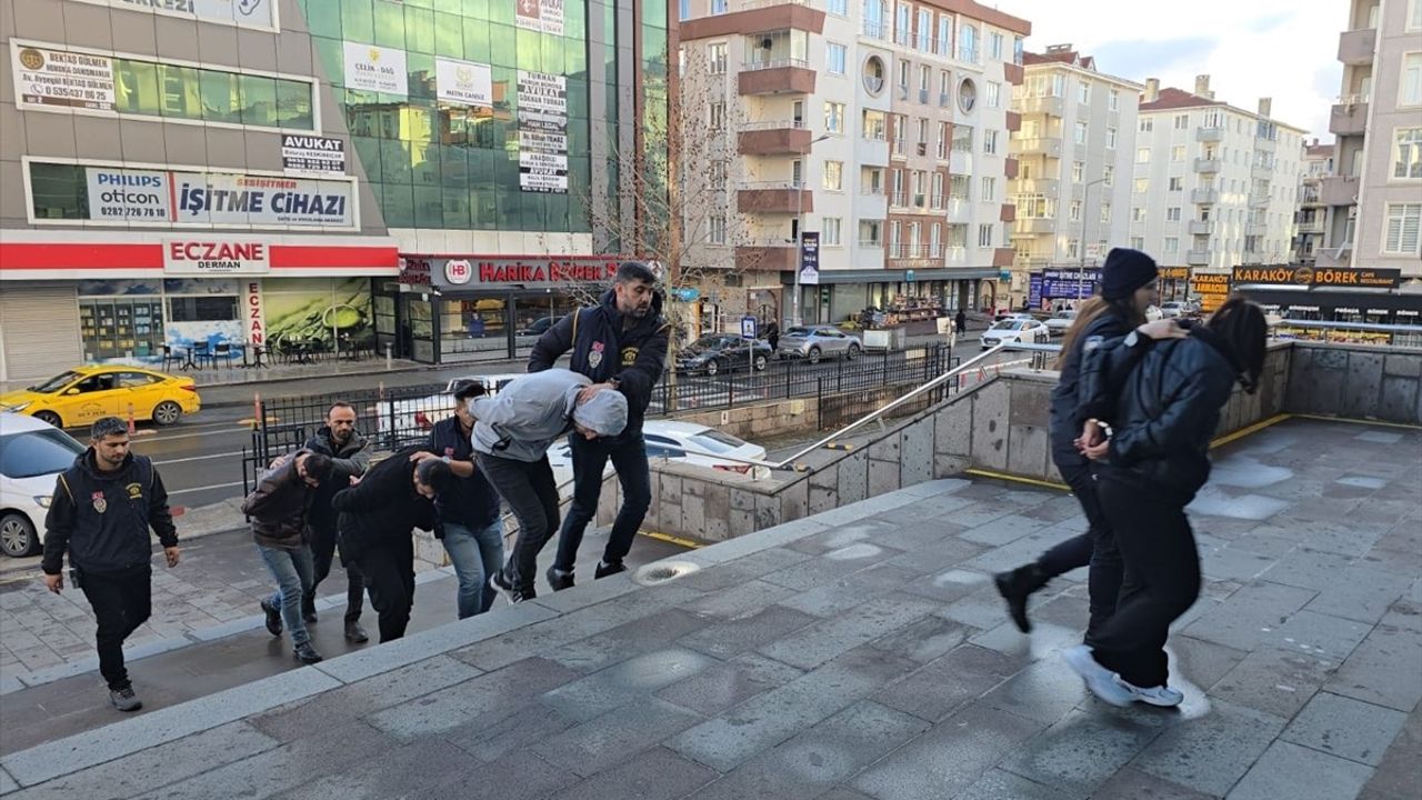 Tekirdağ'da Sahte Altın Satan 5 Şüpheli Tutuklandı