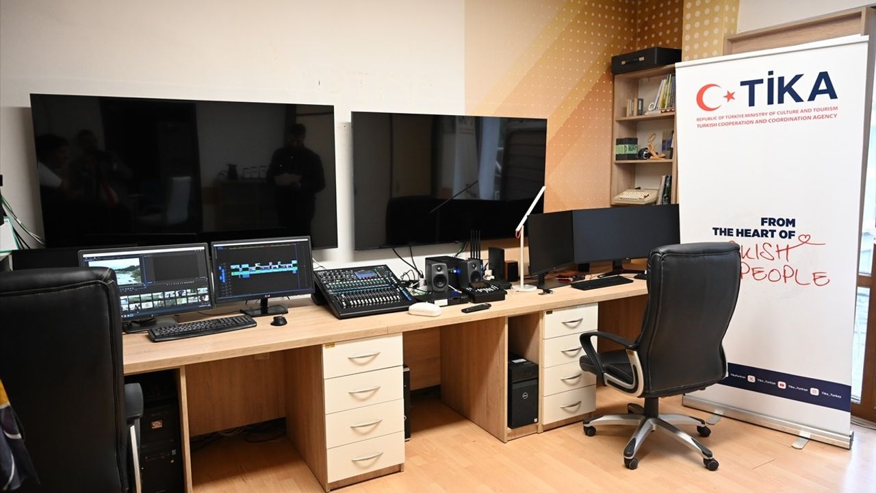 TİKA, Karadağ'daki Medya Sektörüne Yeni Stüdyo Kazandırdı