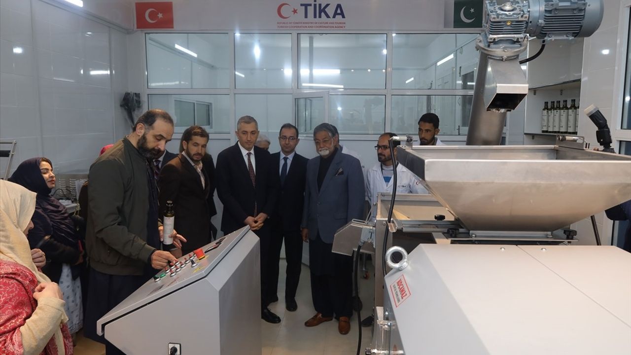 TİKA, Pakistan'da Zeytinyağı Üretim Ünitesi Kurdu
