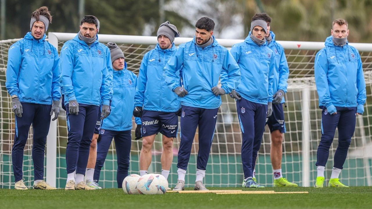 Trabzonspor, Galatasaray Maçına Hazırlıklarını Sürdürüyor