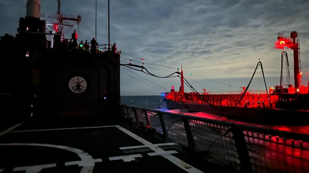 Türk Deniz Görev Grubu, Libya Açıklarında Eğitimler Gerçekleştirdi