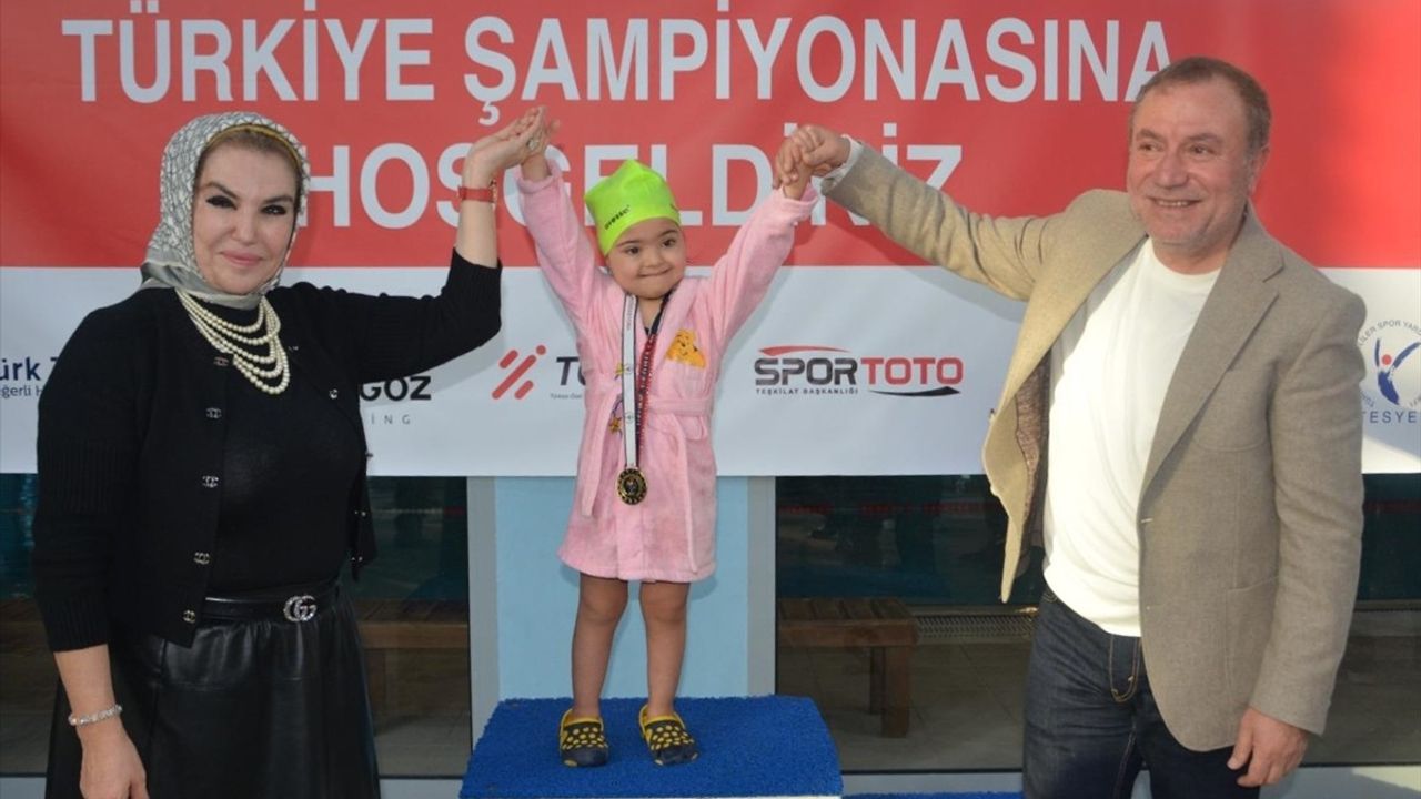 Türkiye Özel Sporcular Yüzme Şampiyonası Antalya'da Gerçekleştirildi