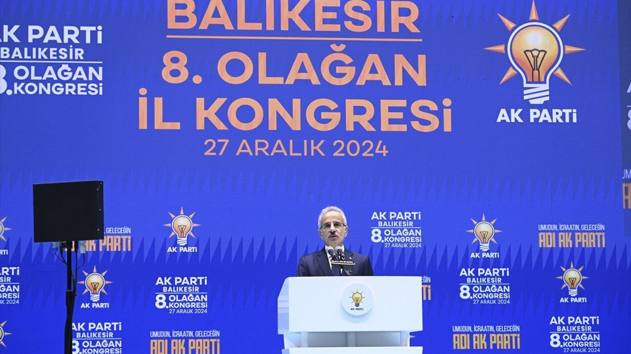 Ulaştırma Bakanı Uraloğlu, Havalimanı Yolcu Sayısını Açıkladı