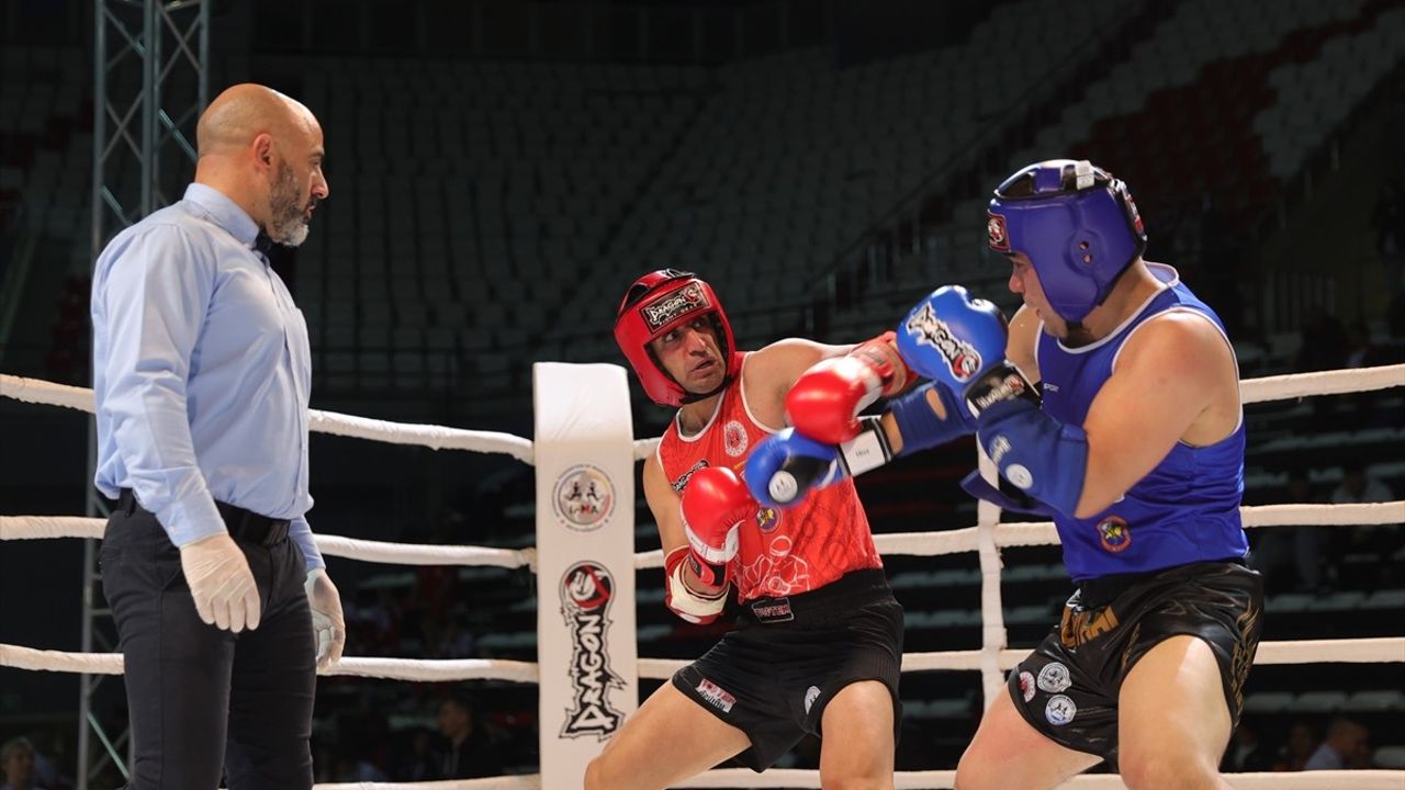 Uluslararası Antalya Muaythai Açık Kupası'nda Şampiyonlar Belirlendi