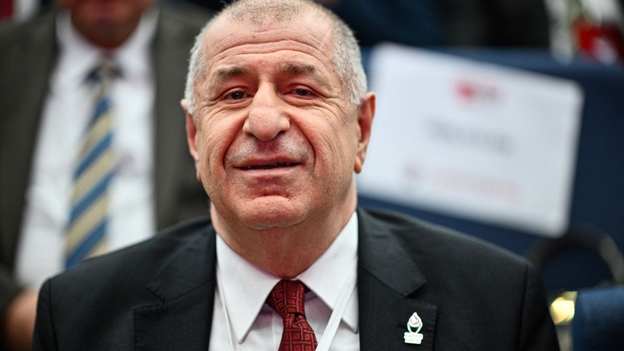 Ümit Özdağ, Zafer Partisi Genel Başkanlığına Yeniden Seçildi