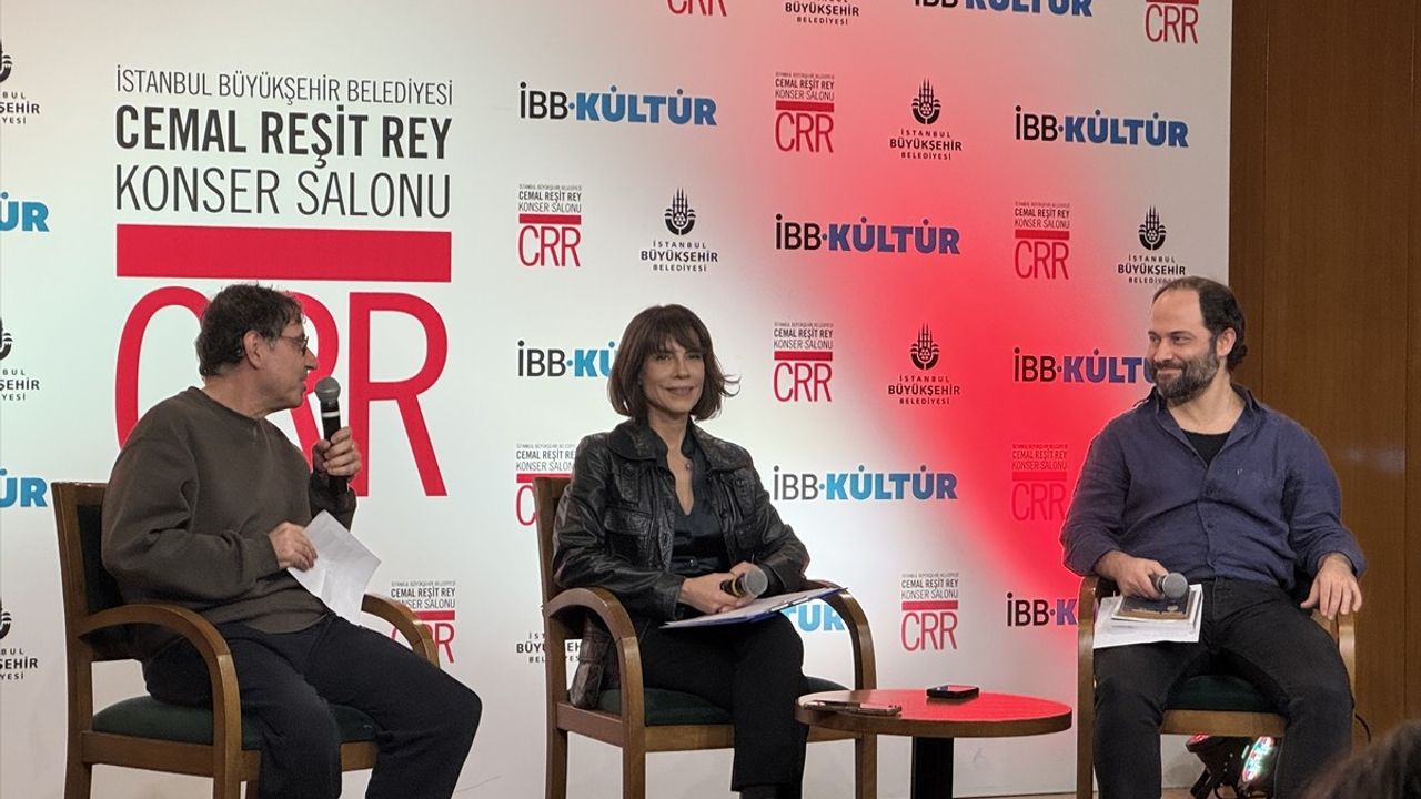 Usta Tiyatrocu Genco Erkal Anısına Söyleşi Düzenlendi