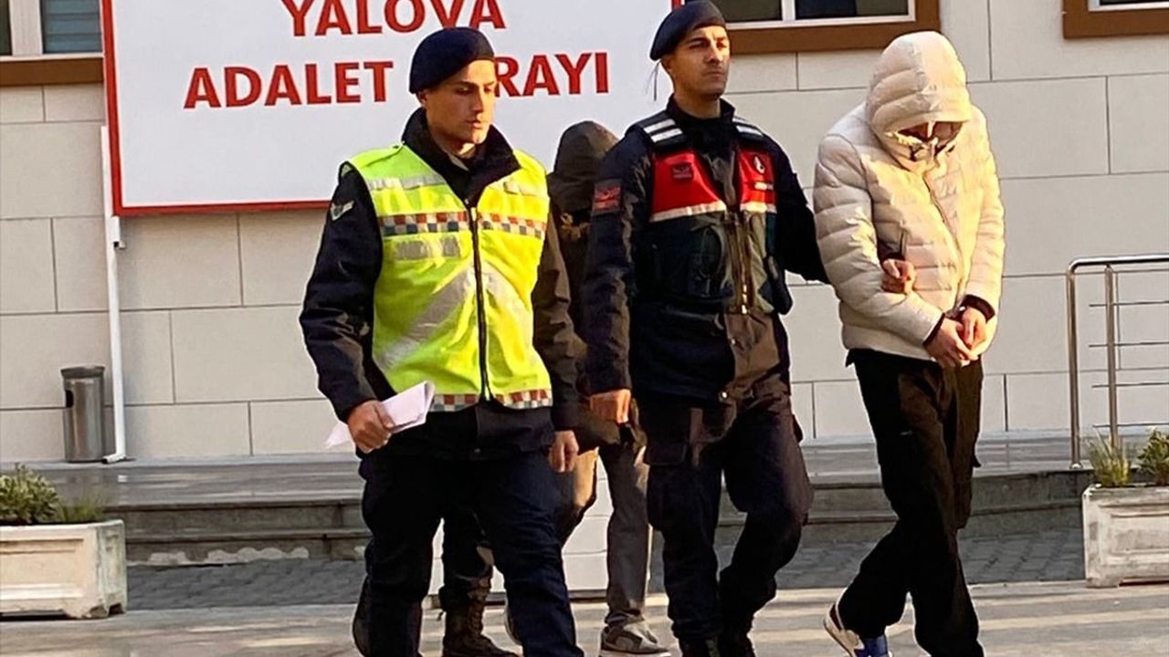 Yalova'da Sahte Para Operasyonu: İki Zanlı Tutuklandı