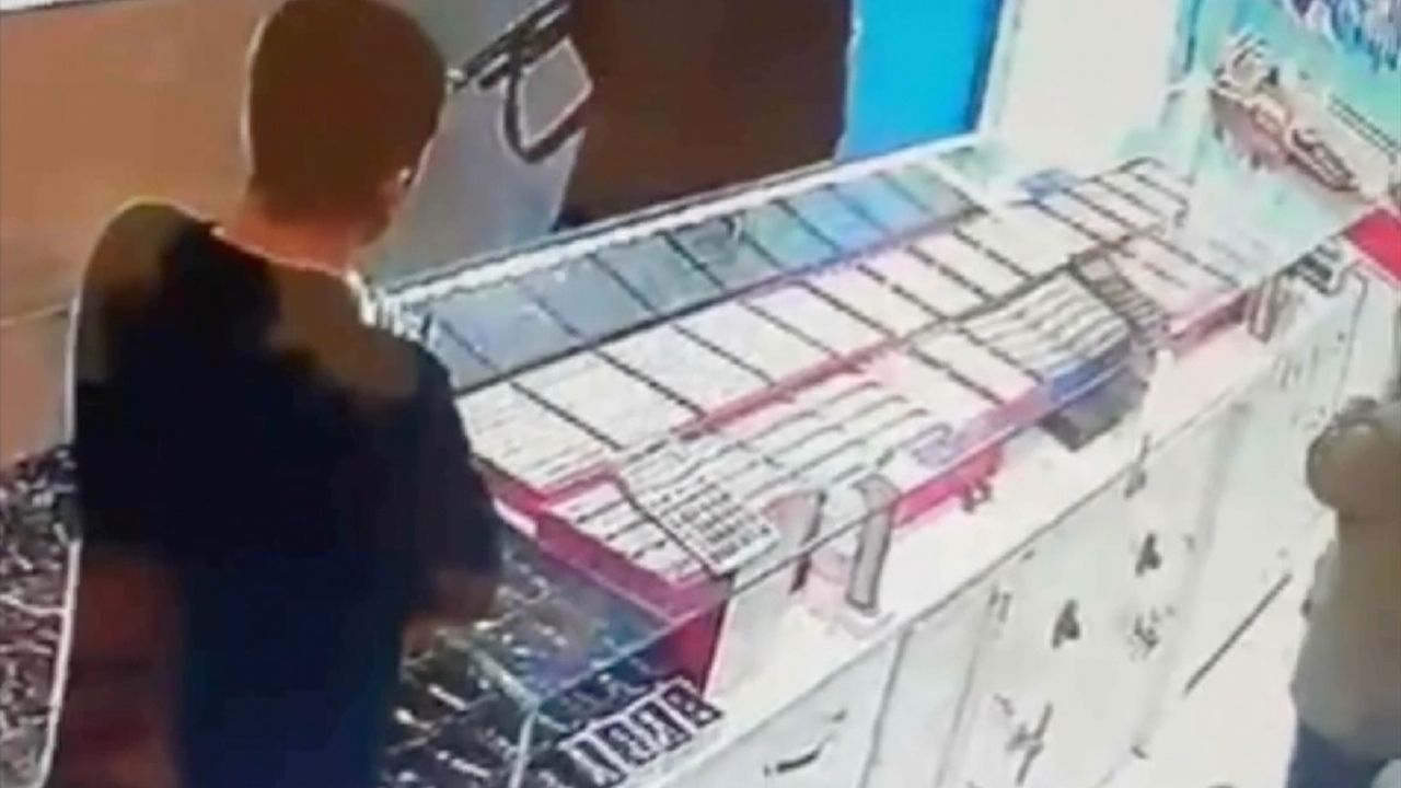 Adana'da Kuyumcu Soygunu Girişimi: Zanlı Tutuklandı